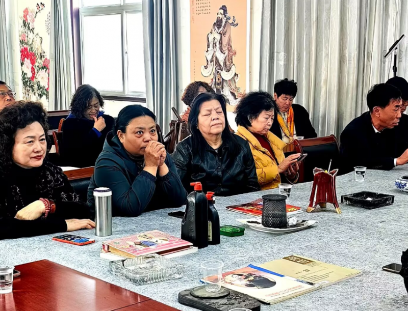 安阳市志朋文化传媒有限公司豫北书画院领导班子扩大会议在安阳举行